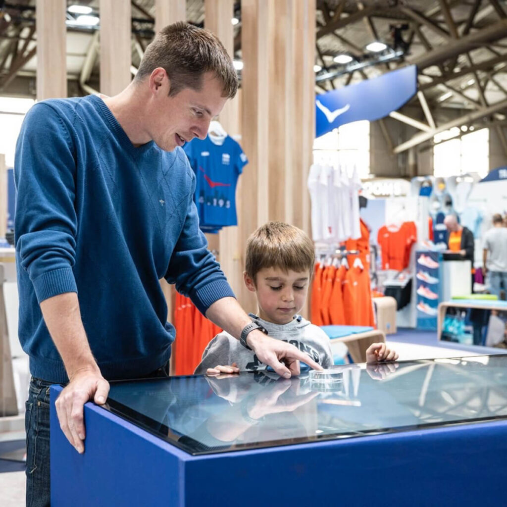 HOKA experience at the Paris Half Marathon, image 1